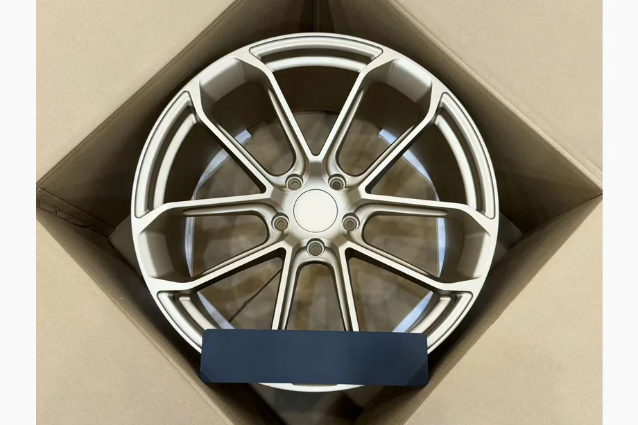 Porsche Cayenne 2018– Smedede fælge OEM R22 V4 (4 stk) Image