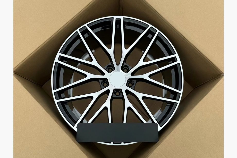 Porsche Cayenne 2018– Smedede OEM-fælge R22 V5 (4 stk.) Image