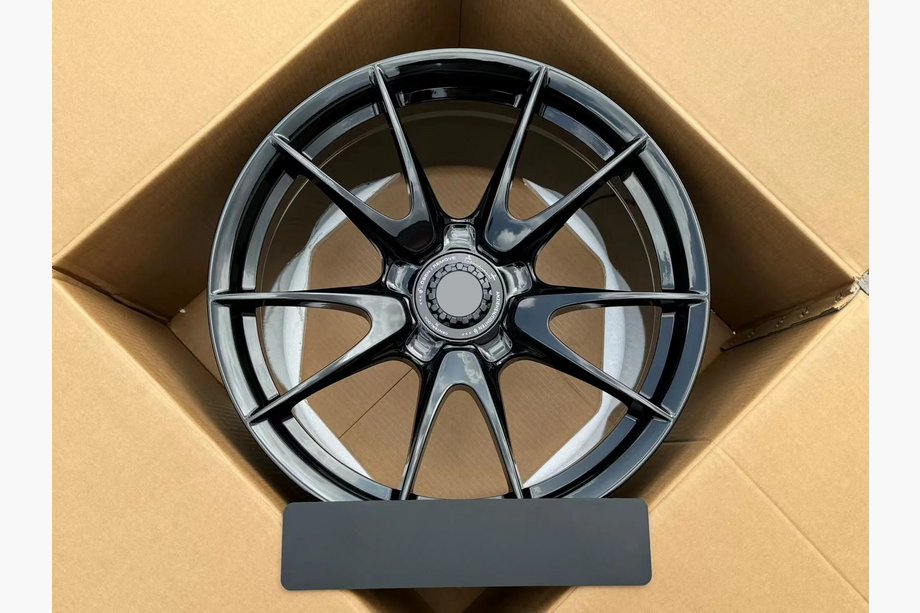 Porsche 911 (997) 2004–2012 Smedede OEM fælge R19 V1 (4 stk.) Image