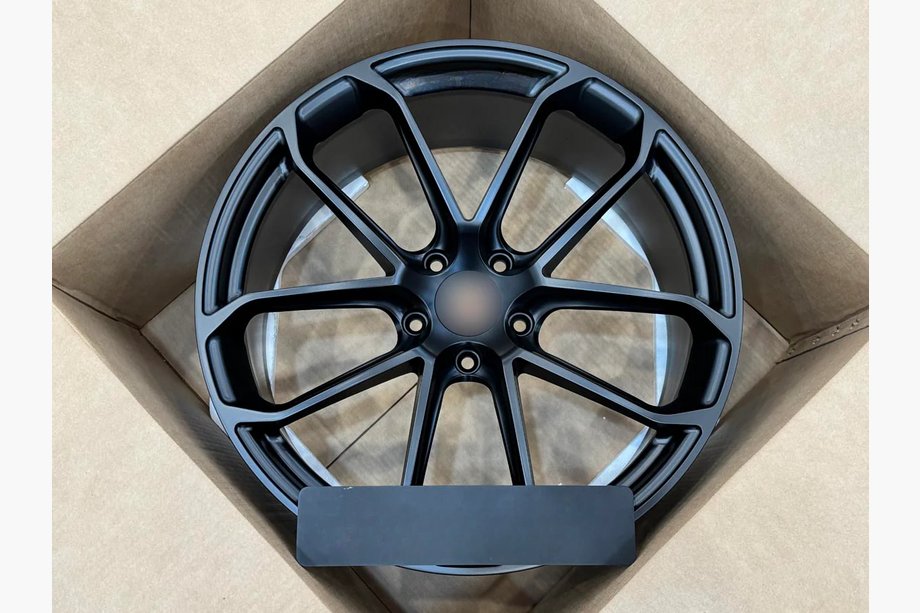 Porsche Cayenne 2018– Smedede OEM-fælge R22 V8 (4 stk) Image