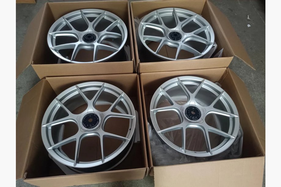 Porsche 911 (992) 2018– Smedede OEM-fælge R20 R21 V39 (4 stk.) Foto 4