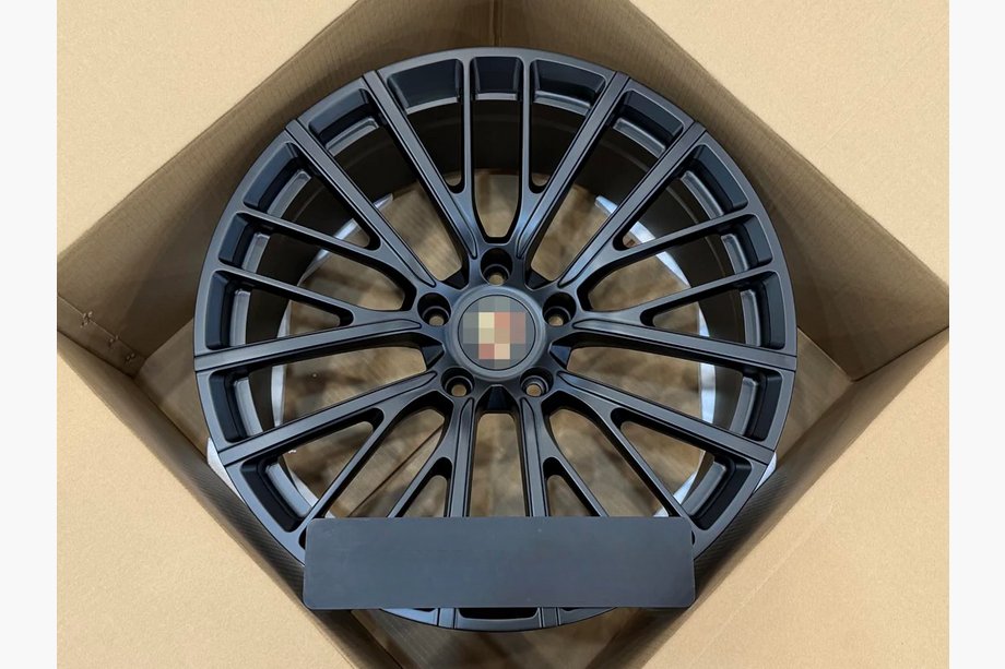 Porsche Cayenne 2010–2017 OEM smedede fælge R21 (4 stk.) Image