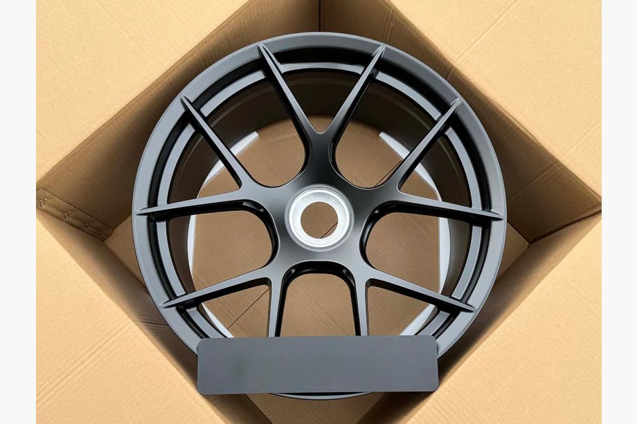 Porsche 911 (992) 2018– Smedede OEM fælge R20/R21 V43 (4 stk.) Image