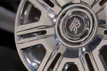 Rolls-Royce Cullinan 2018– Smedede OEM fælge R22 V3 (4 stk) foto 4