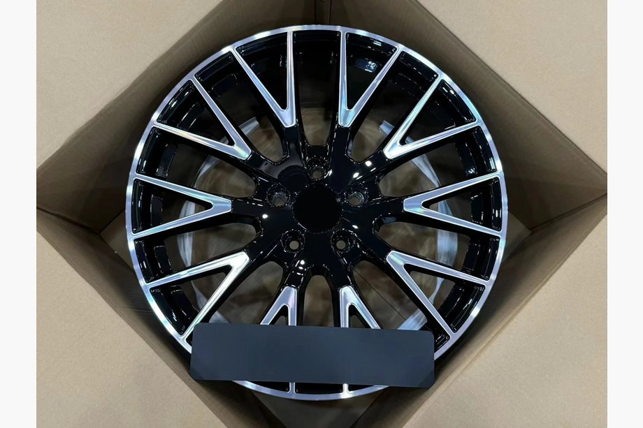 Porsche Panamera 2023– Smedede OEM-fælge R21 V4 (4 stk.) Foto 1