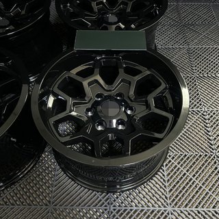 Smedede fælge OEM R17 (4 stk.) Toyota Hilux 2015– foto 2