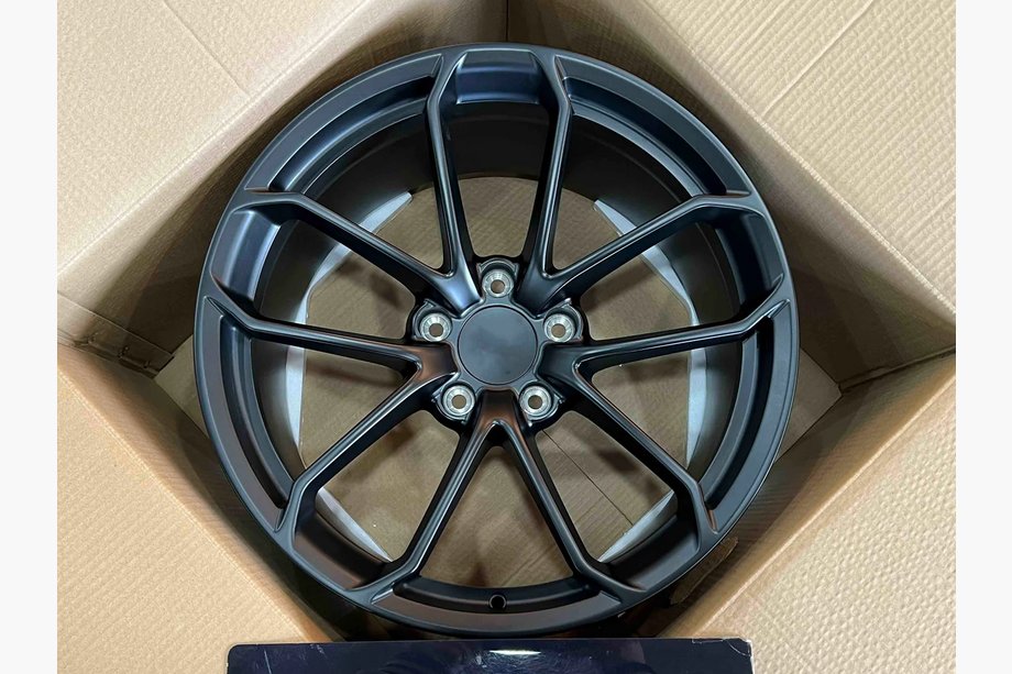 Toyota GR86 2021– OEM smedede fælge R18 (4 stk.) Image