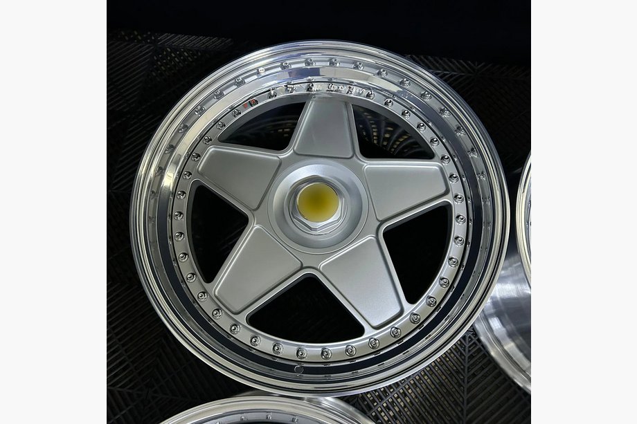 Ferrari F430 Smedede OEM fælge R20 (4 stk.) Image