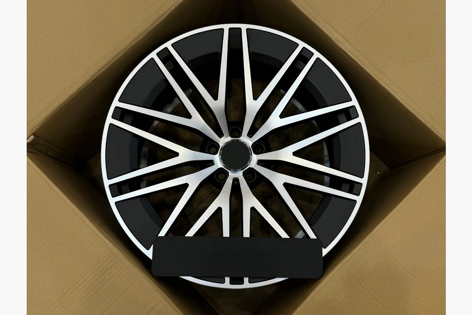 Lexus LFA 2010–2013 Smedede fælge OEM R20 V4 (4 stk.) Image
