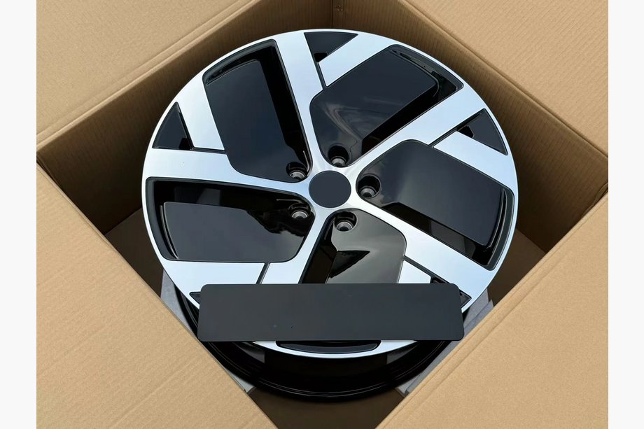 Lucid Air Smidde OEM-fælge R19 V3 (4 stk.) Image