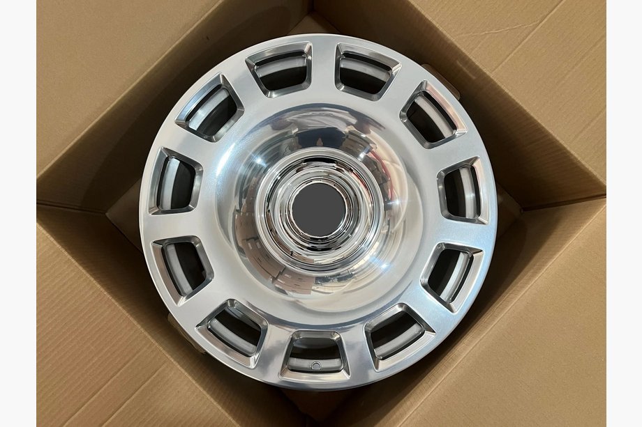 Rolls-Royce Spectre 2023– Smedede OEM-fælge R21/R22 (4 stk.) Image