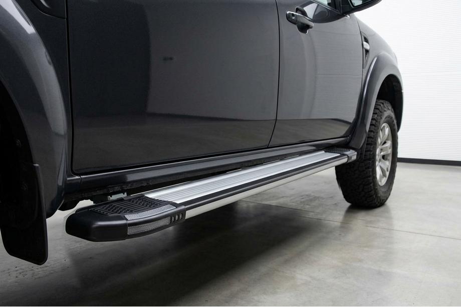 Mazda BT-50 2007–2012 Sidetrin Rainbow (2 stk., aluminium) Image