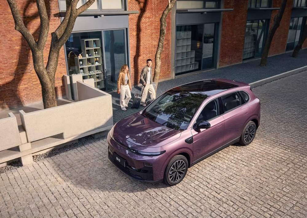 Test af Leapmotor B10: Kompakt el-crossover med premiumteknologi