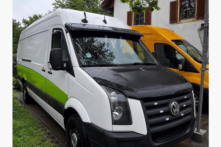 Volkswagen Crafter 2006–2016 Forrudevisir V-4 (sort højglans, 5 mm) Foto 1