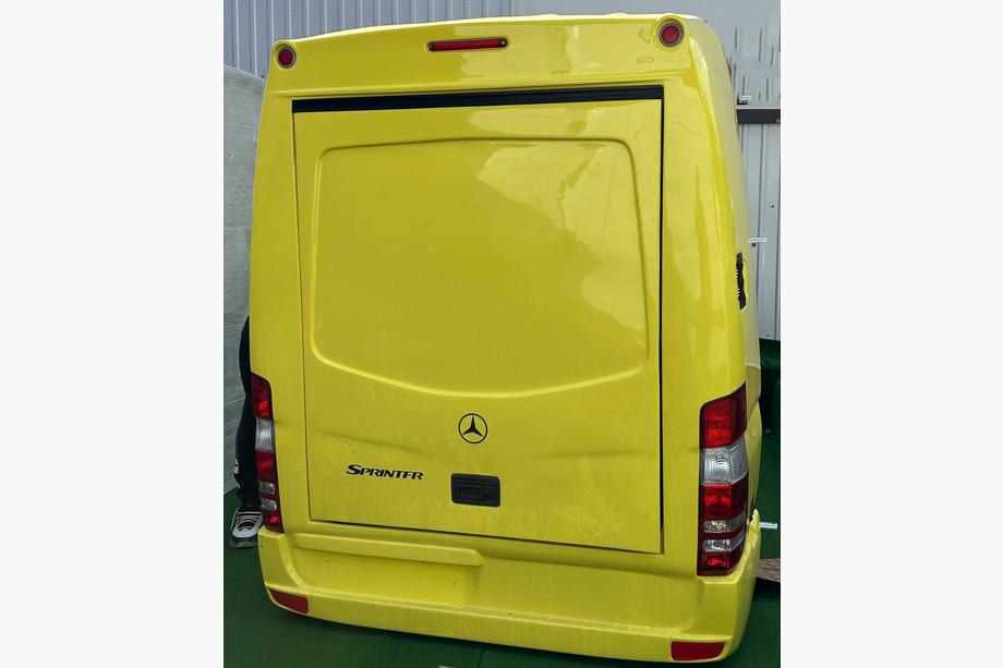 Mercedes Sprinter W906 2006–2018 Påhængt bagagebærer (Gul) Foto 4