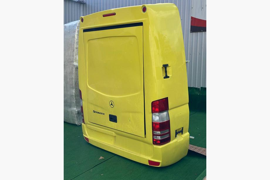 Mercedes Sprinter W906 2006–2018 Påhængt bagagebærer (Gul) Foto 5
