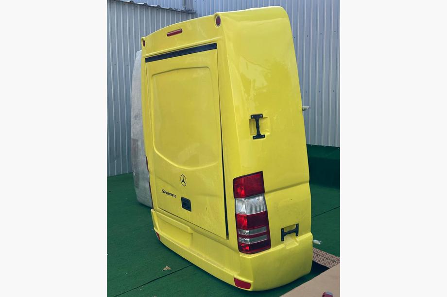 Mercedes Sprinter W906 2006–2018 Påhængt bagagebærer (Gul) Foto 7