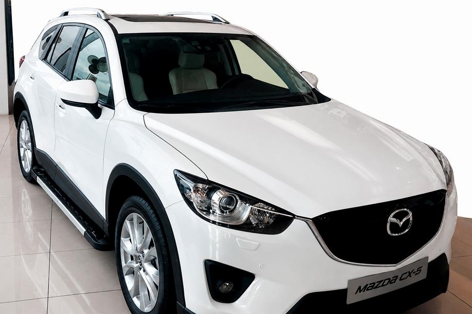 Mazda CX-5 2012–2017 RedLine V1 sidestrin (2 stk., aluminium) Image
