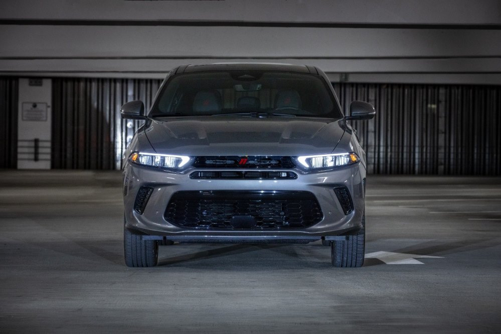 Test af Dodge Hornet: specifikationer, udstyr og fotos