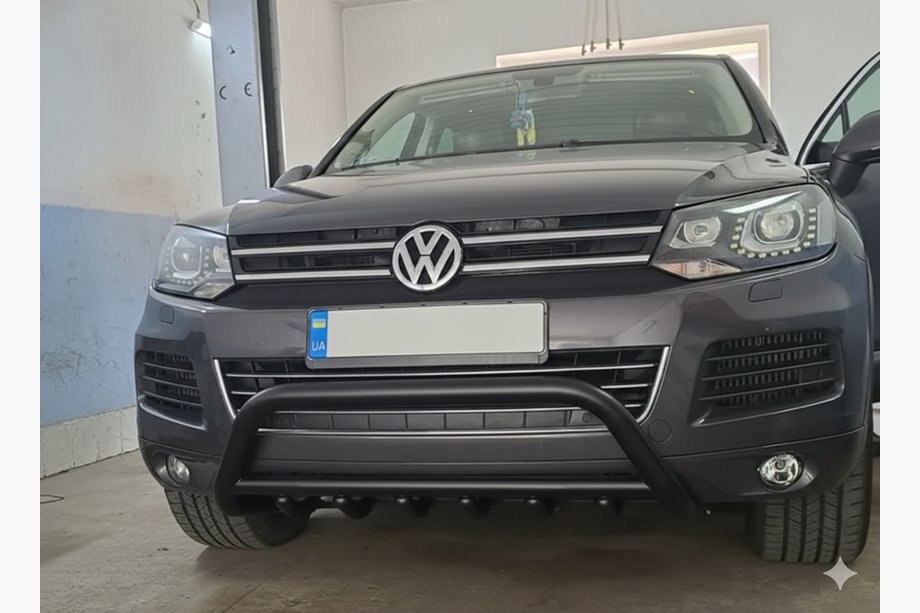 Volkswagen Touareg 2010–2018 Bullbar WT003 Black (rustfrit stål) Image