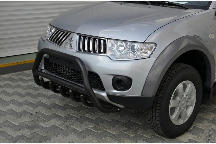 Mitsubishi Pajero Sport 2008–2015 Frontbøjle WT003 Black (rustfrit stål) Image