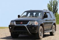 Mitsubishi Pajero Sport 1996–2007 Bullbar WT003 Black (rustfrit stål) foto 3