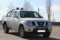 Nissan Navara 2006–2015 Bullbar WT003 Black (rustfrit stål) foto 1