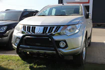 Mitsubishi L200 2015–2024 Bullbar WT003 Black (rustfrit stål) foto 1