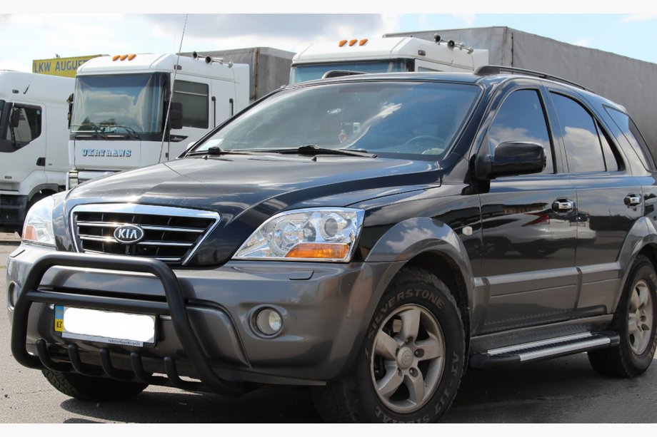 Kia Sorento I BL 2002–2009 Bullbar WT003 Black-2 (rustfrit stål) Image