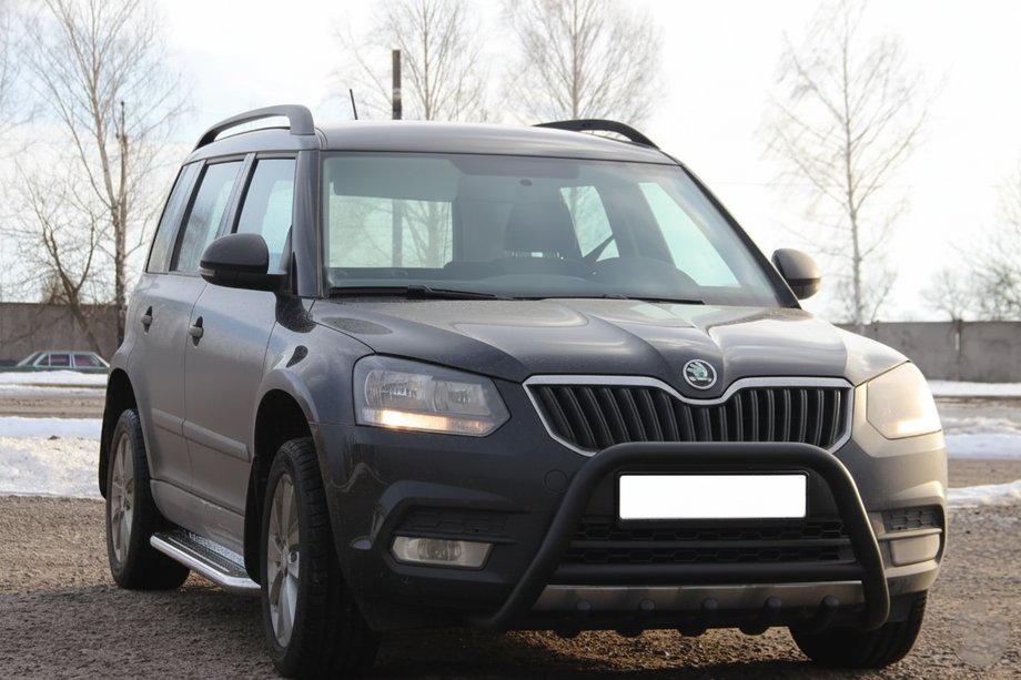 Skoda Yeti 2009–2017 Bullbar WT003 Black (rustfrit stål) Image