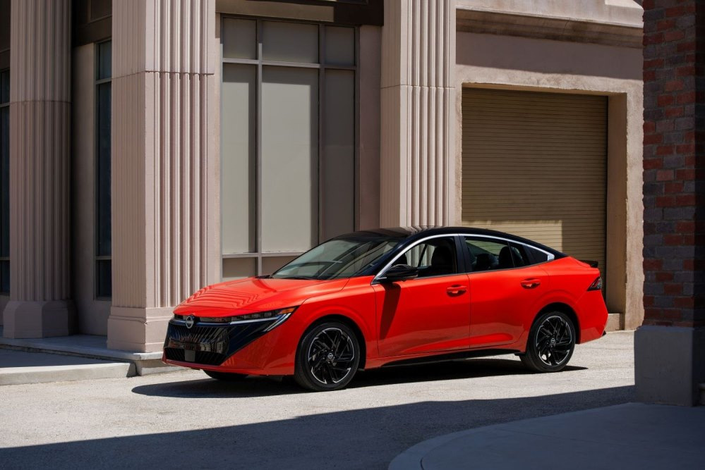 Nissan Sentra 2026-anmeldelse: Specifikationer, udstyr, fotos