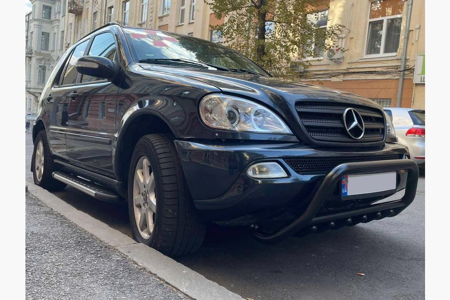Mercedes ML W163 1997–2005 Kængurubøjle WT003 Black (rustfrit stål) Foto 3