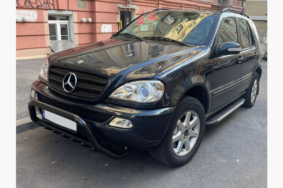 Mercedes ML W163 1997–2005 Kængurubøjle WT003 Black (rustfrit stål) Foto 1