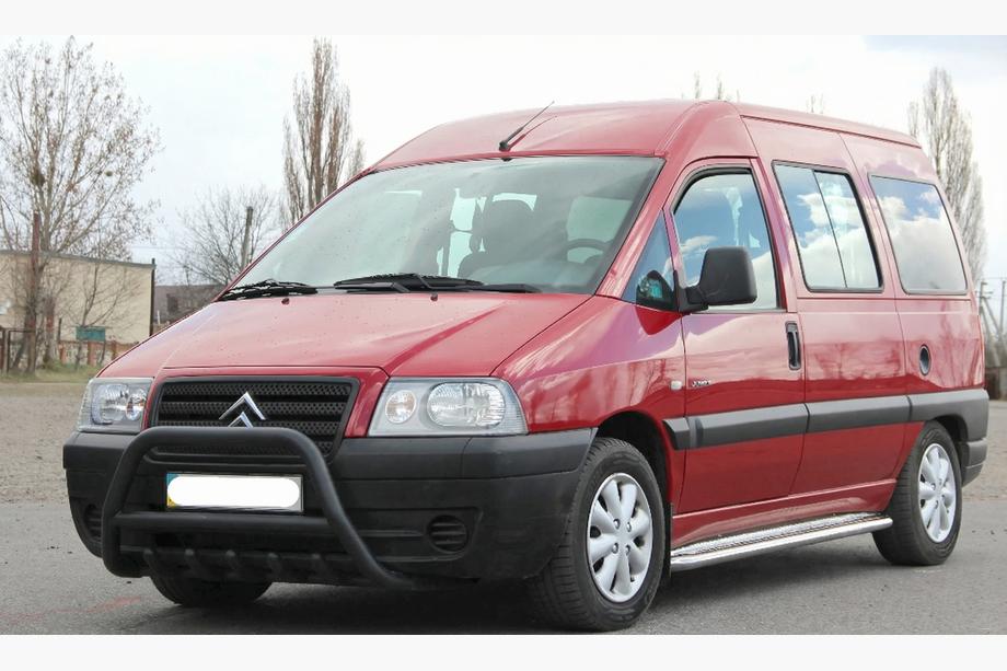 Citroen Jumpy 1996–2007 Bullbar WT003 Black (rustfrit stål) Image