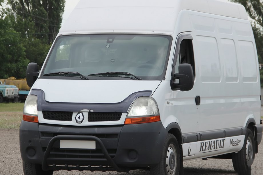 Renault Master 1998–2010 Frontbøjle WT003 Black (rustfrit stål) Image