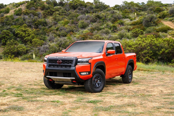 Anmeldelse af Nissan Frontier III Crew Cab: Tekniske specifikationer, udstyrsniveauer, fotos Foto 5