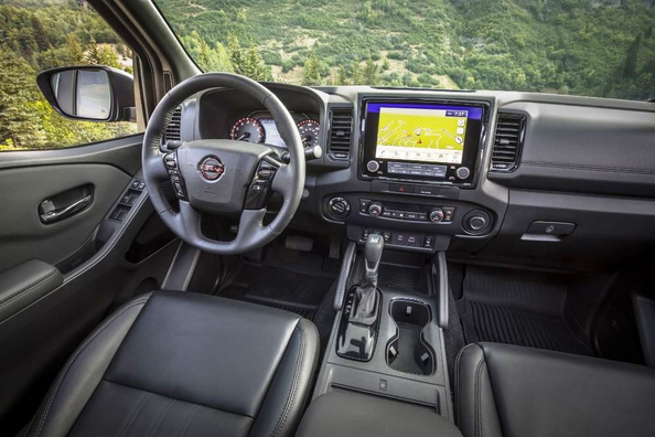 Anmeldelse af Nissan Frontier III Crew Cab: Tekniske specifikationer, udstyrsniveauer, fotos Foto 7
