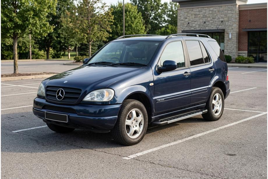 Mercedes ML W163 1997–2005 RedLine V1 sidestrin (2 stk., aluminium) Image