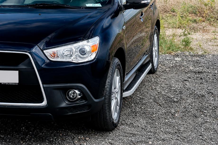 Mitsubishi Outlander 2006–2012 Sidetrin Tayga Grey (2 stk., aluminium) Image