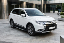 Mitsubishi Outlander 2012–2021 RedLine V1 sidestrin (2 stk., aluminium) foto 1