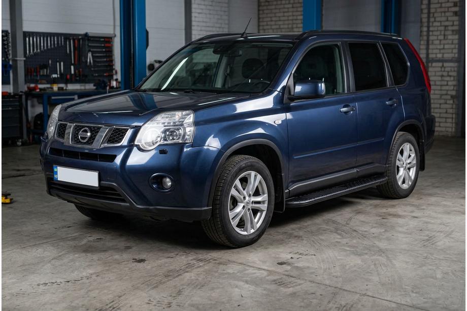 Nissan X-trail T31 2007–2014 Sidetrin Bosphorus Black (2 stk., aluminium) Image
