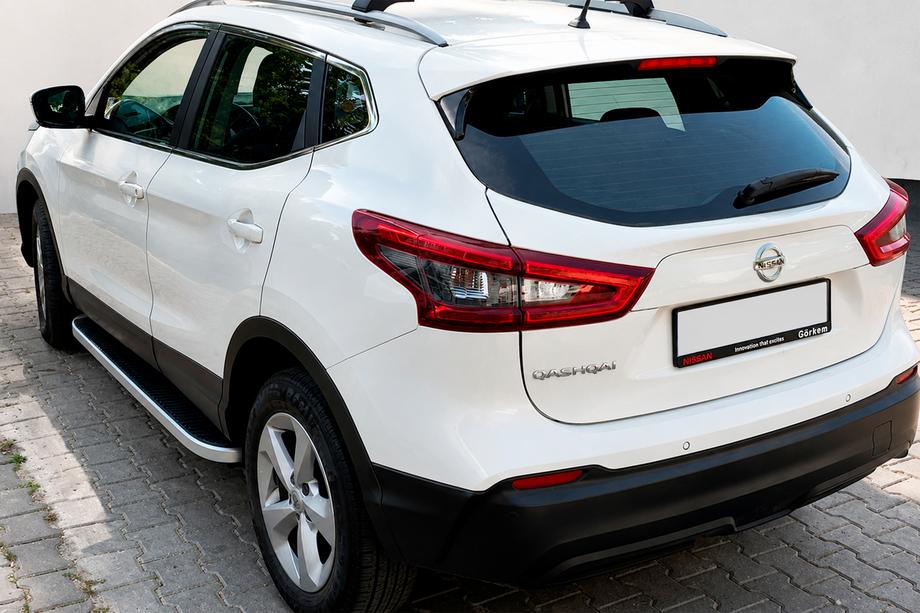 Nissan Qashqai 2014–2021 Sidetrin Tayga (2 stk., aluminium) Image