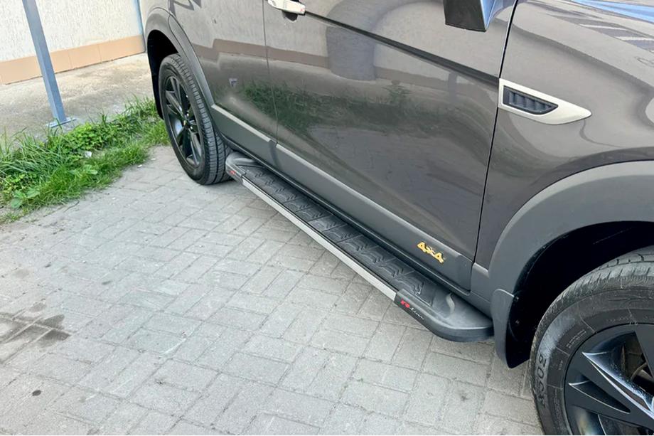 Opel Antara 2006–2017 RedLine V1 sidestrin (2 stk., aluminium) Image