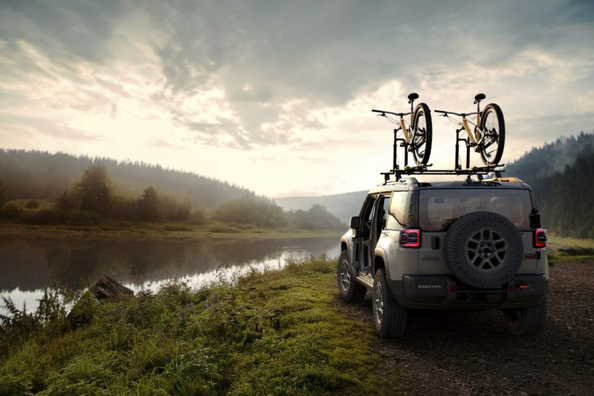 Anmeldelse af den elektriske Jeep Recon 2026: Tekniske specifikationer, udstyr, fotos Foto 3