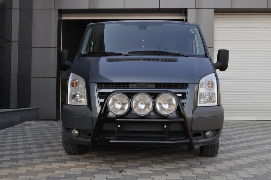 Ford Transit 2000–2014 Kængurugitter WT018 Black (2006-2014, rustfrit stål) Image
