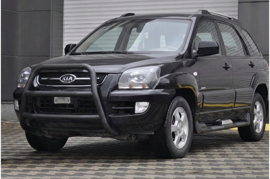 Kia Sportage 2004–2010 Kængurubøjle WT018 Black (rustfrit stål) Image