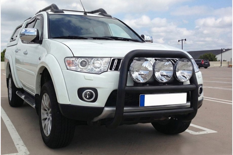Mitsubishi L200 2006–2015 Kængurubøjle WT018 Black (rustfrit stål) Image