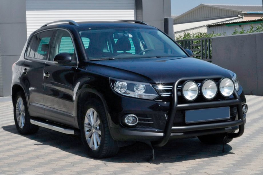 Volkswagen Tiguan 2007–2016 Frontbøjle WT018 Black (rustfrit stål) Image