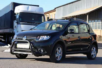 Renault Sandero 2013–2022 Frontbøjle WT006 Black (rustfrit stål) foto 3
