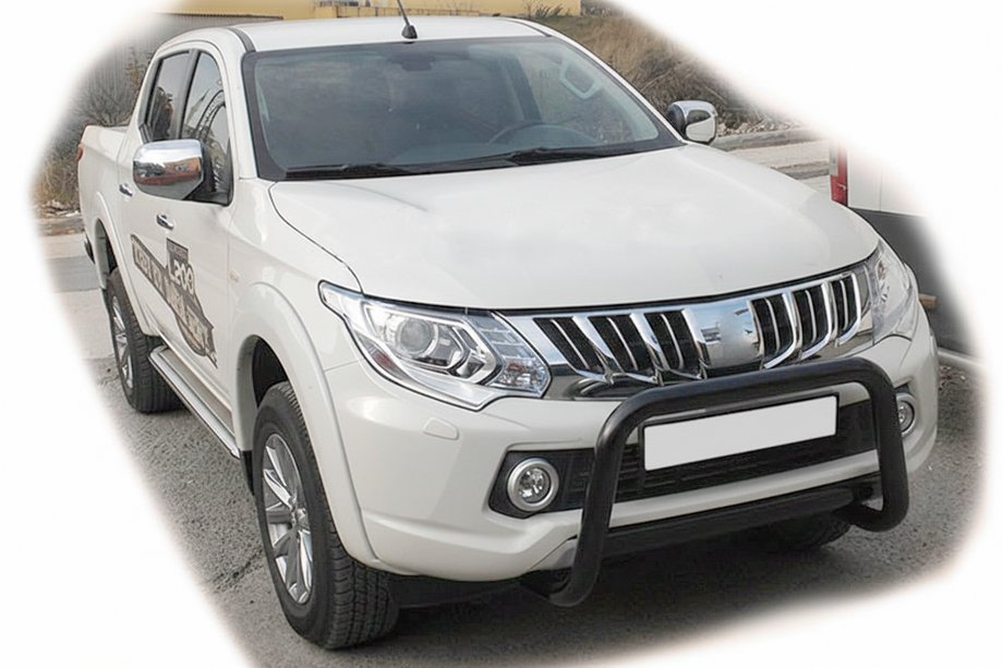 Mitsubishi L200 2015–2024 Frontbøjle WT005 Black (rustfrit stål) Image